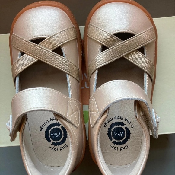 NEW Livie and Luca Serena 9 - Picture 4 of 5